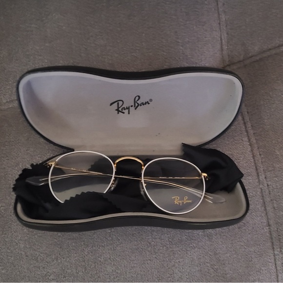 Ray-Ban Gold Wireframe Eyeglasses - Picture 5 of 9
